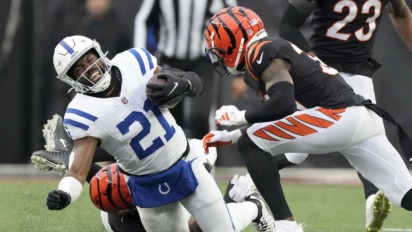 Colts: Zack Moss injury update ahead of Week 18 showdown vs. Texans