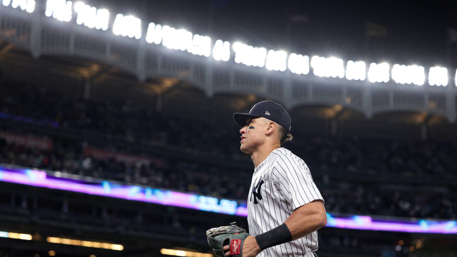 College Football fans not happy with ESPN's Aaron Judge split