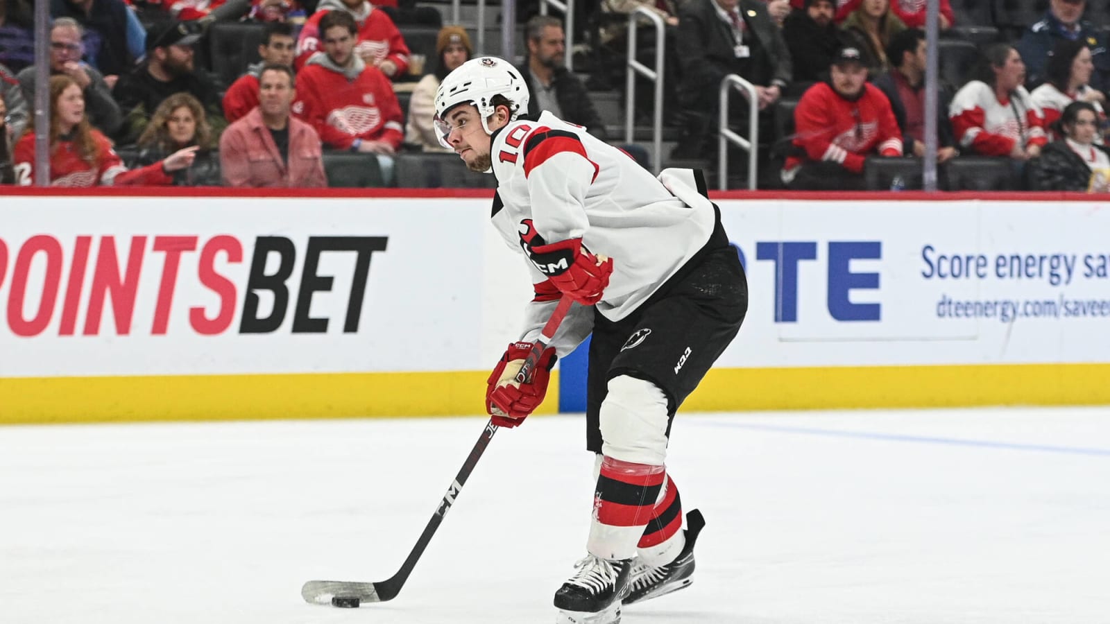 Devils’ Alexander Holtz Needs A Permanent Role In 2023-24