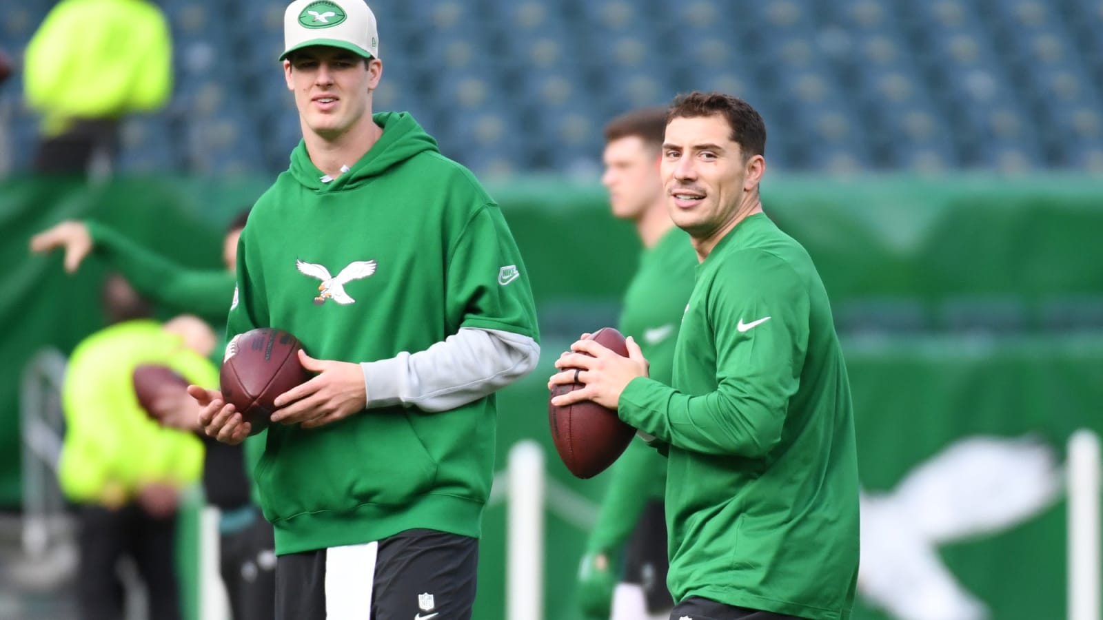 Eagles Waive QB Ian Book