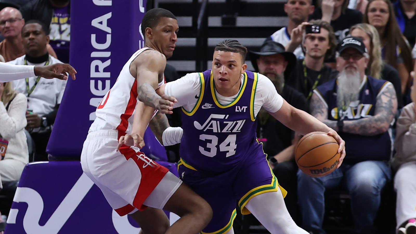 Jazz Officially Waive Kenneth Lofton Jr., Darius Bazley