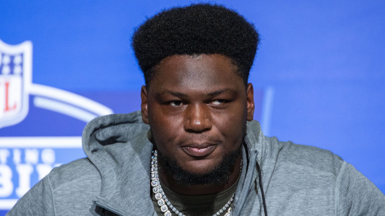 Byron Young talks Alabama pregame meal routine Nick Saban ‘makes