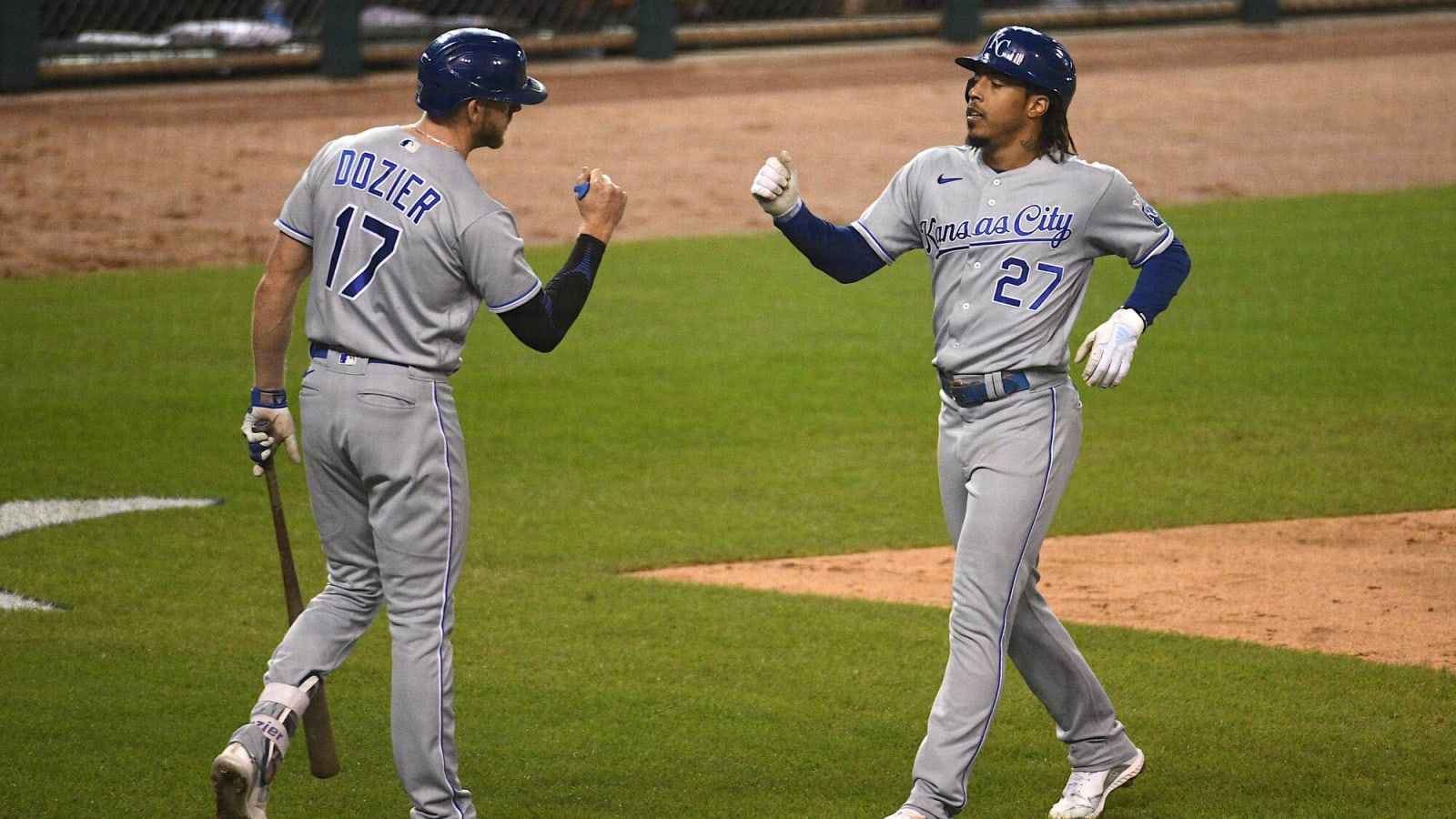 Red Sox acquire Adalberto Mondesi from Royals in exchange for Josh Taylor