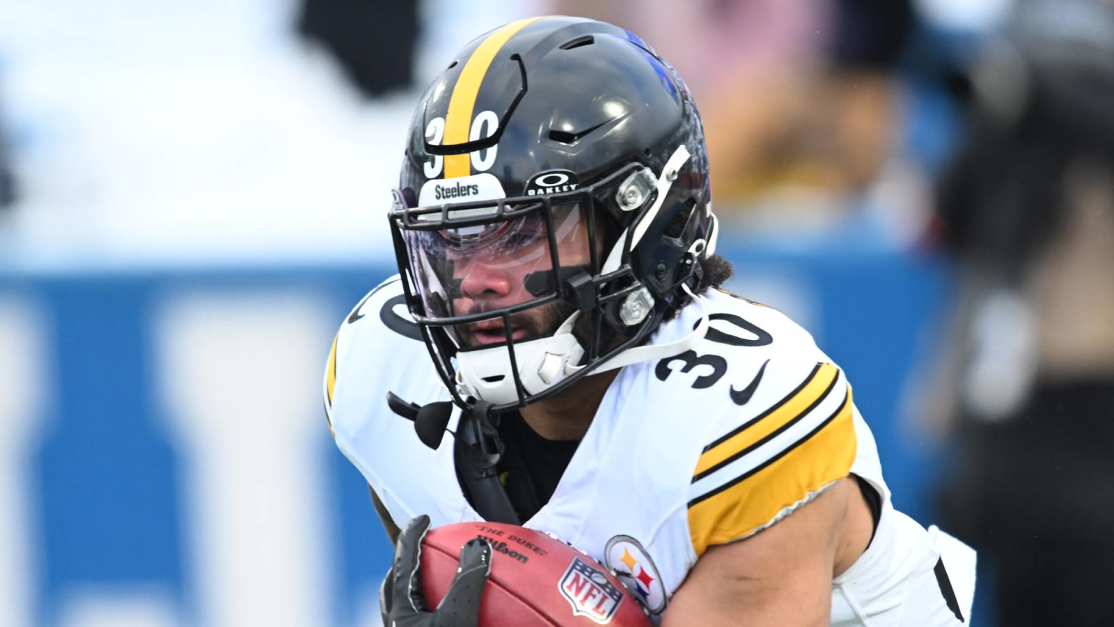 Jaylen Warren has durability questioned if Steelers are 'giving him 30 touches' per game