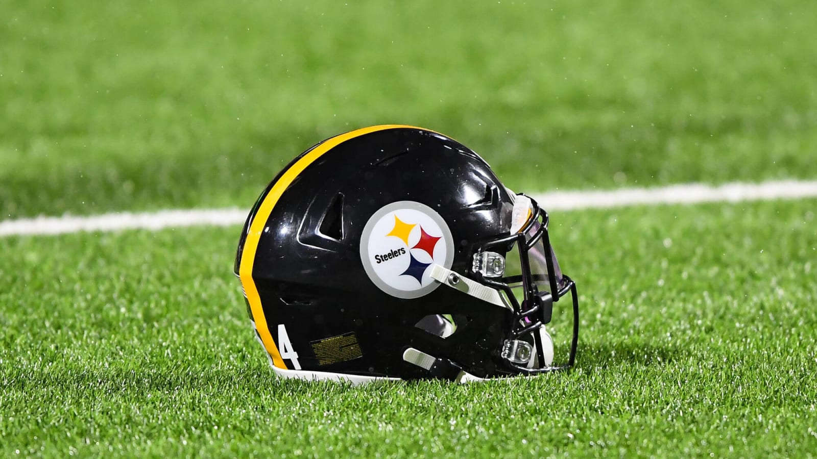 Steelers' free-agent wide receiver options are dwindling