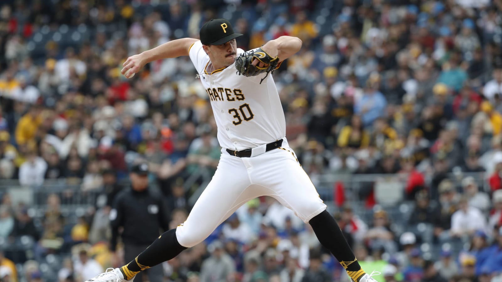 Paul Skenes props: Strikeout total over/under, Rookie of the Year odds for Pirates rookie