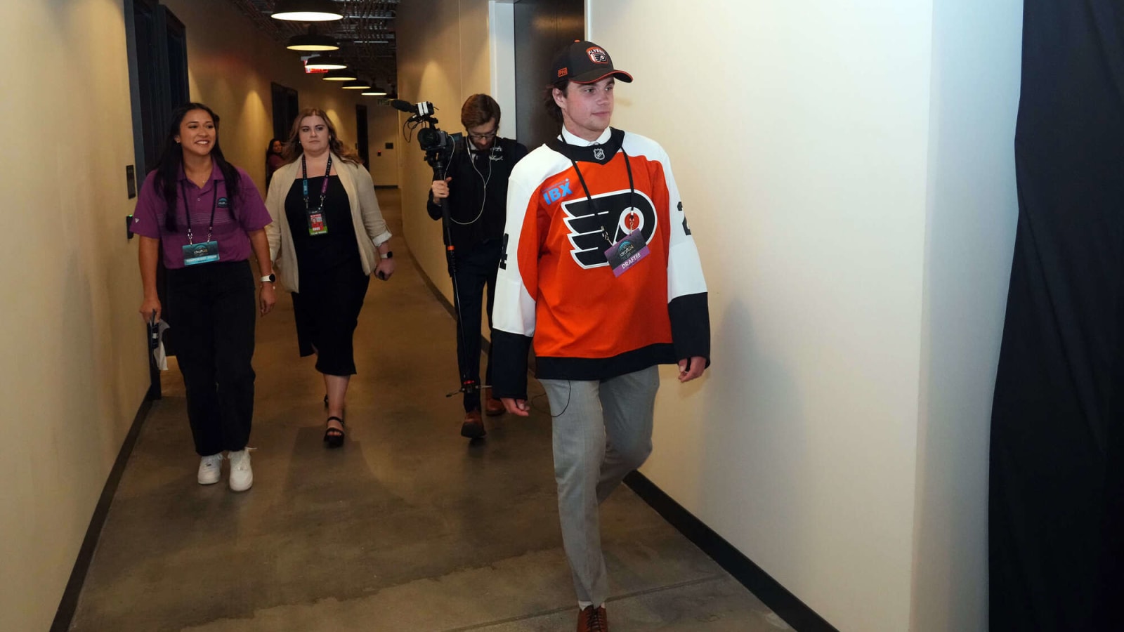 Flyers Sign Jett Luchanko to Entry-Level Contract