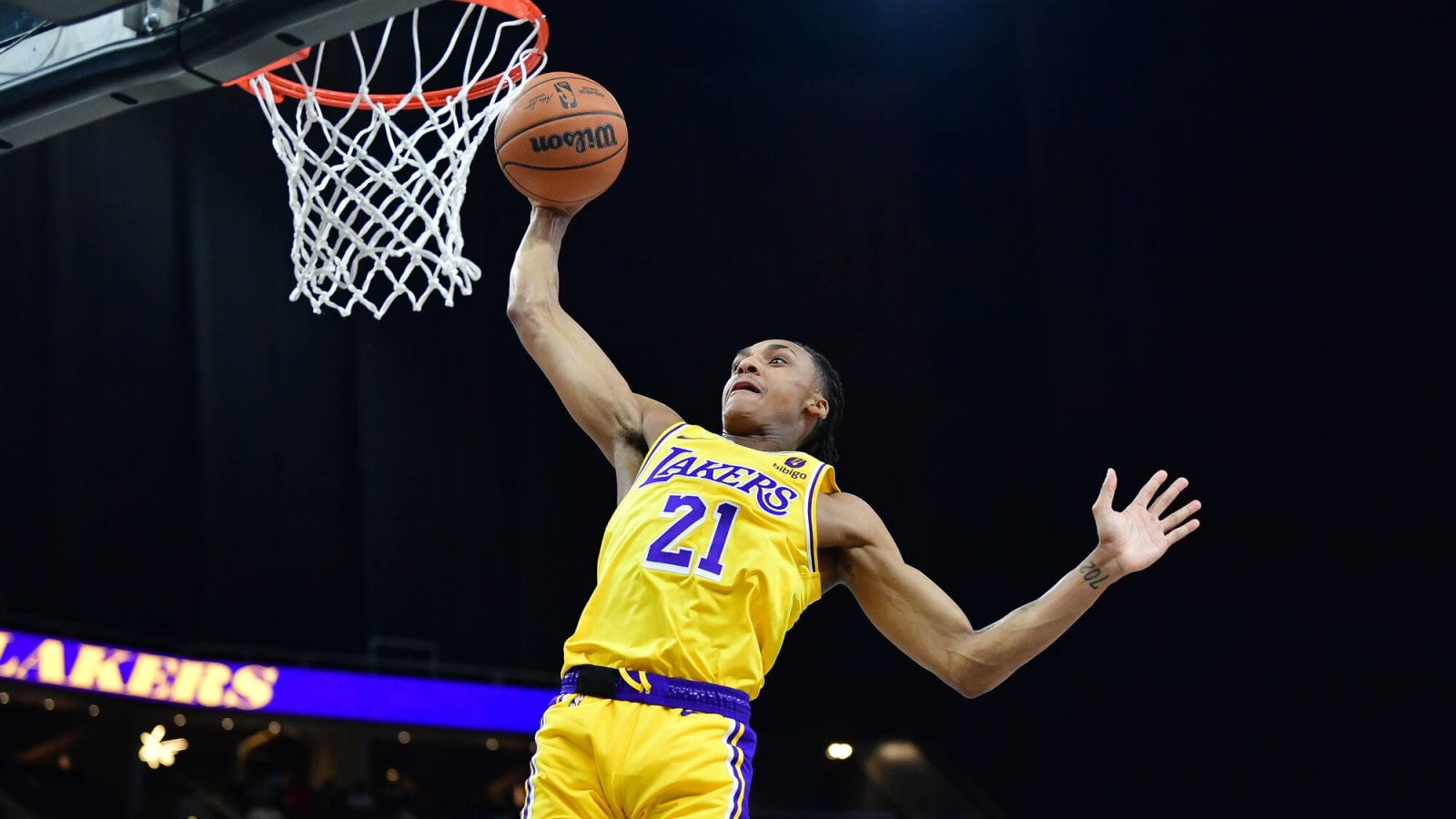 Maxwell Lewis Likes Report That Lakers Players Are Frustrated With Darvin Ham