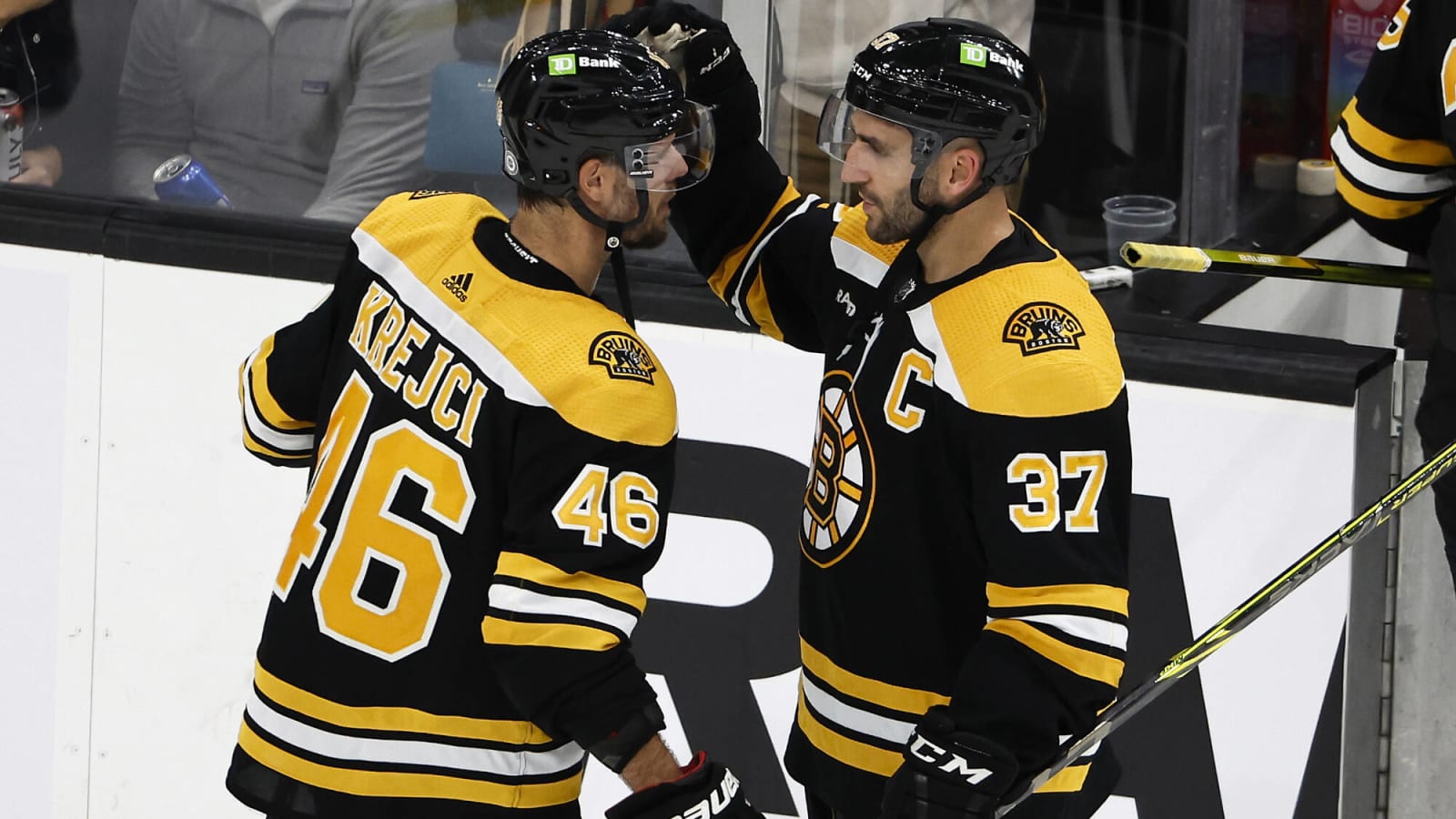 Bruins give update on pair of longtime stars