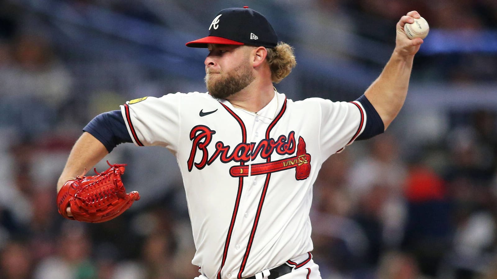 Braves re-sign Pierce Johnson