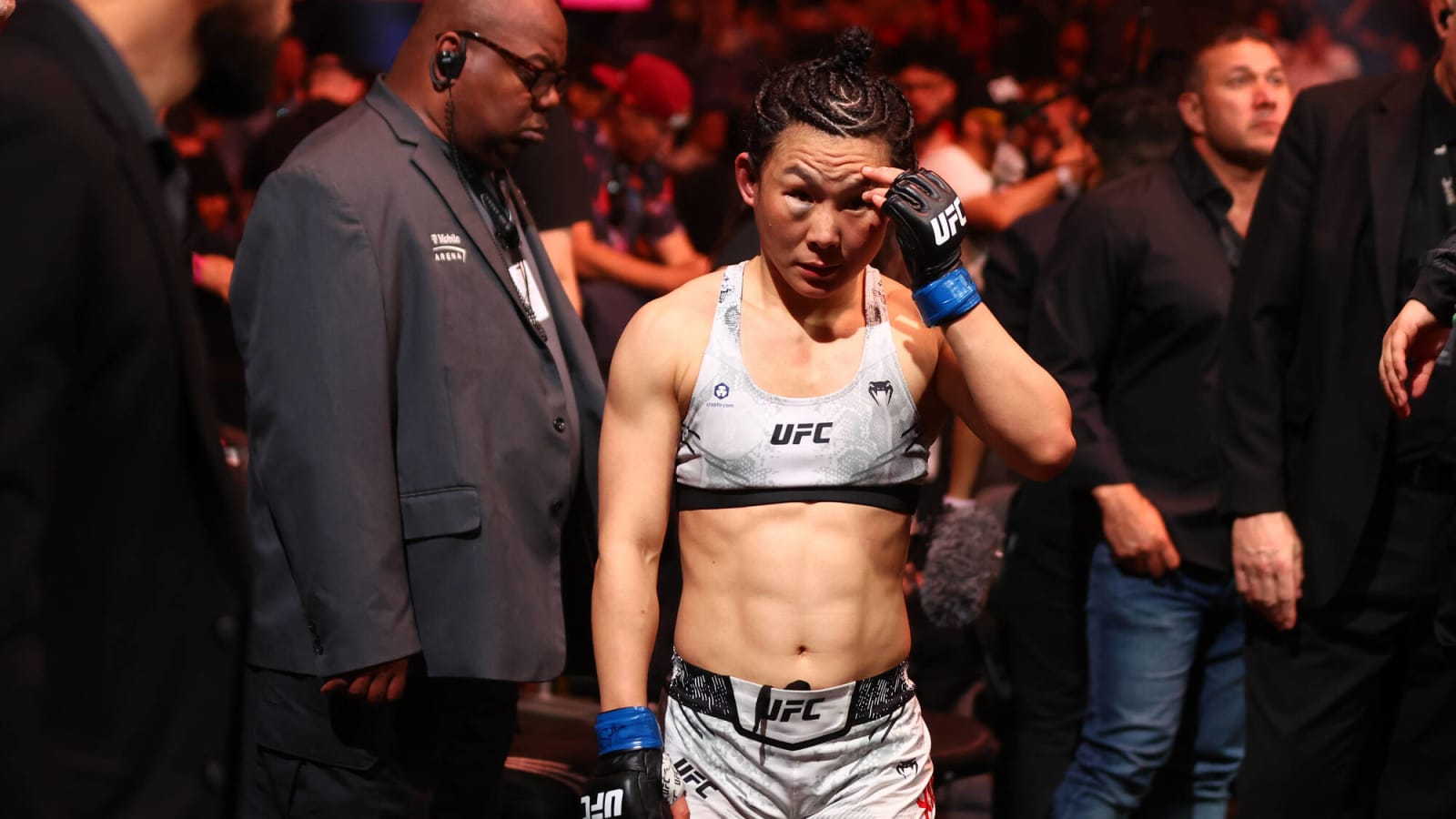 UFC 300 Co-Main Event Recap: Zhang Weili defeats Yan Xiaonan to retain strawweight title