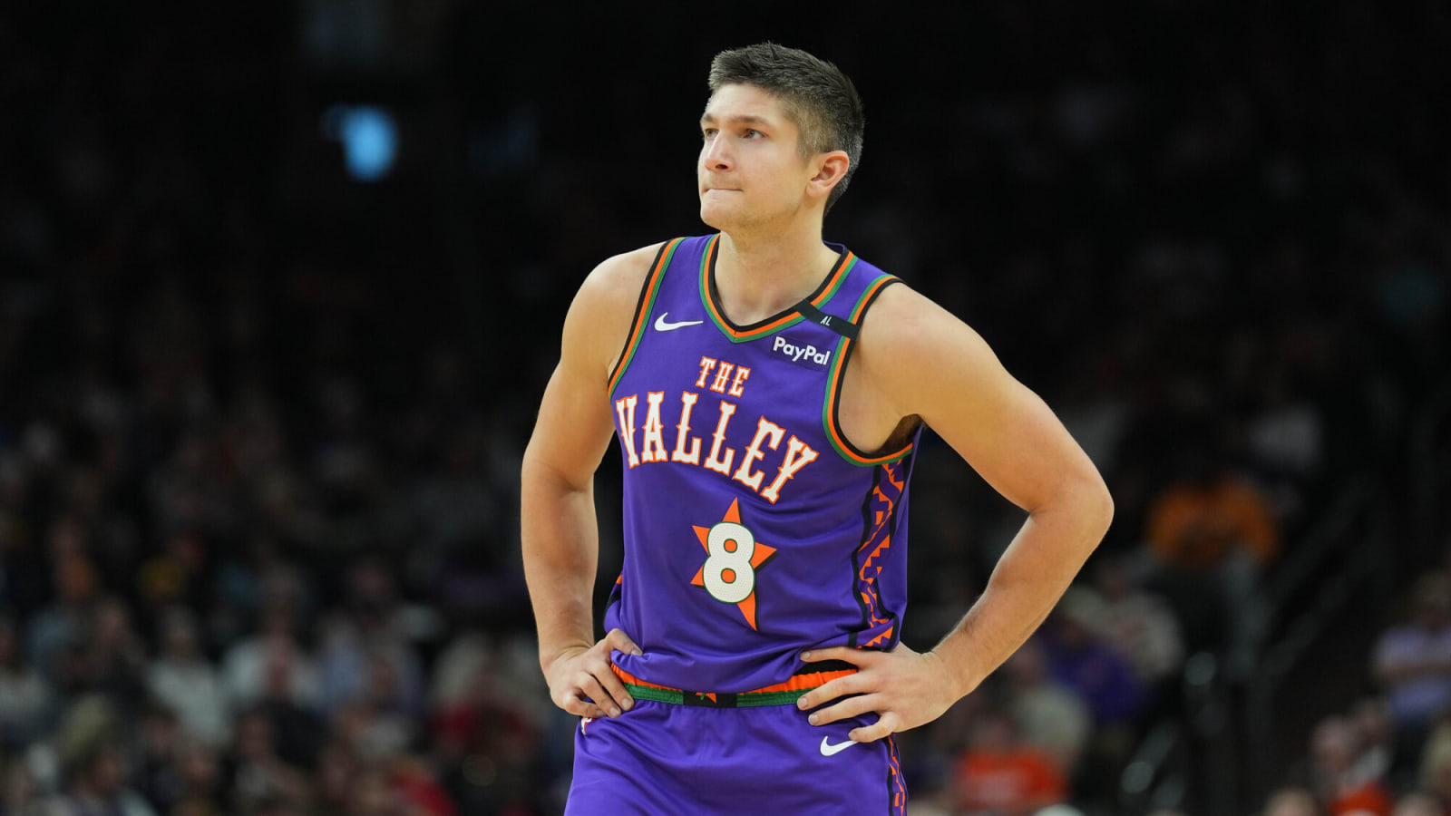  Suns’ Grayson Allen OUT for rest of game vs Hornets with knee injury