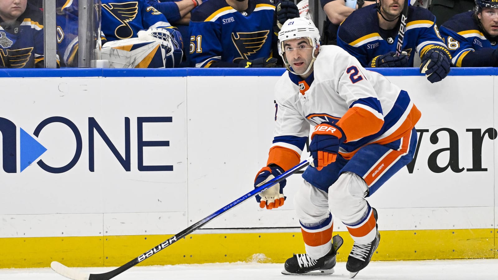 Islanders Should Shop Kyle Palmieri if Out of Playoff Spot