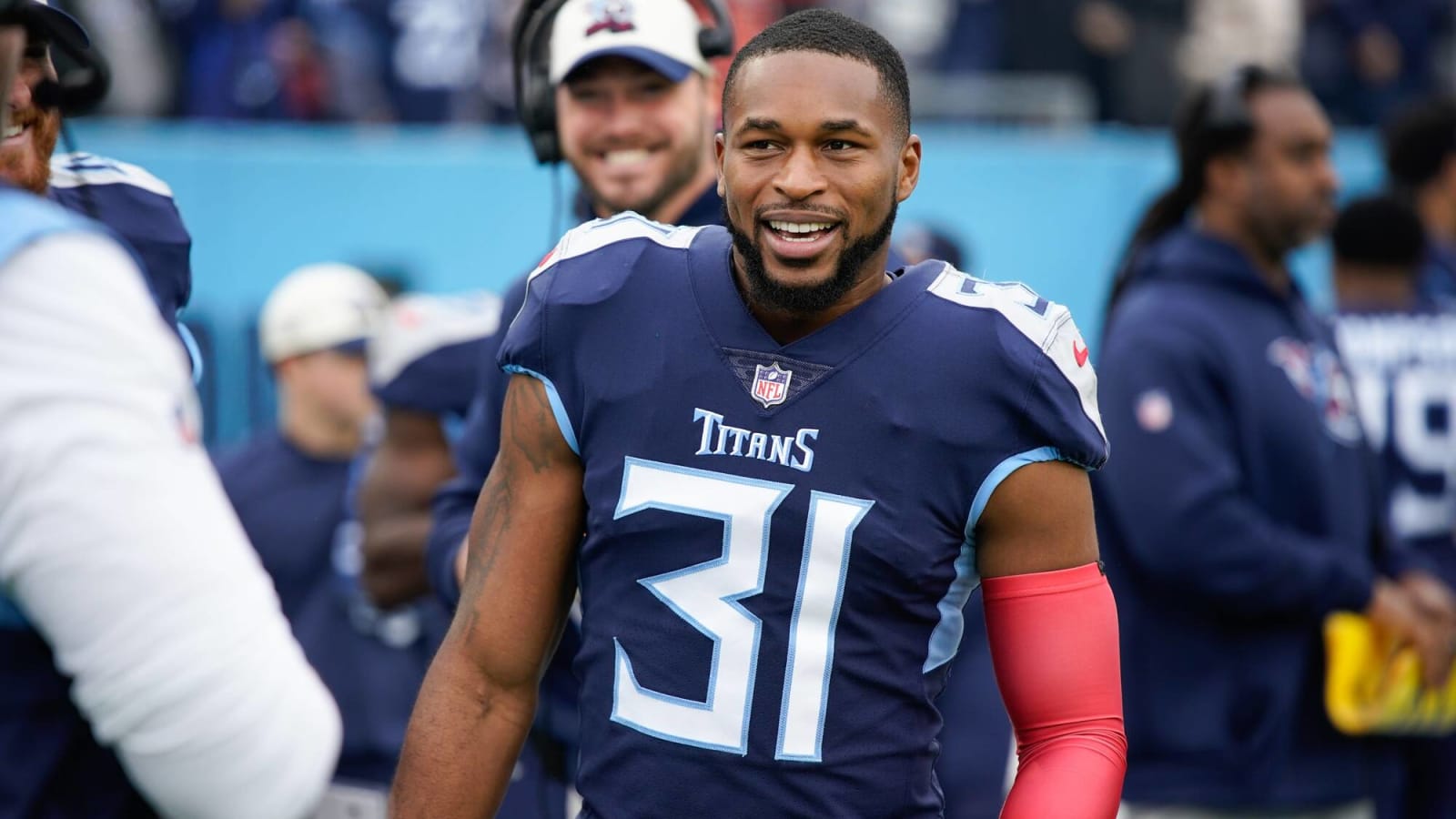 This Chargers-Titans Trade Features Intriguing Defensive Back