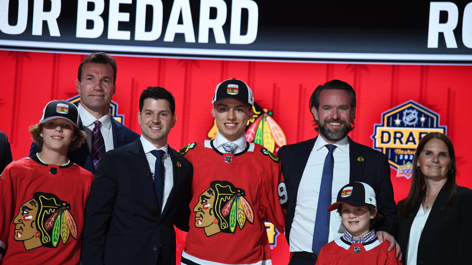 Chicago Blackhawks to keep Chelsea Dagger as they enter new era