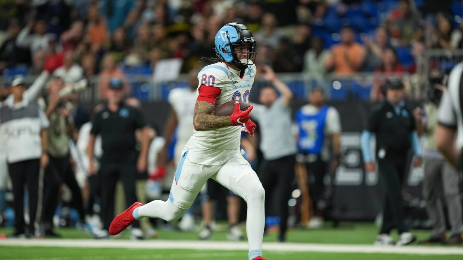 Bucs Sign An Accomplished UFL-Leading TE