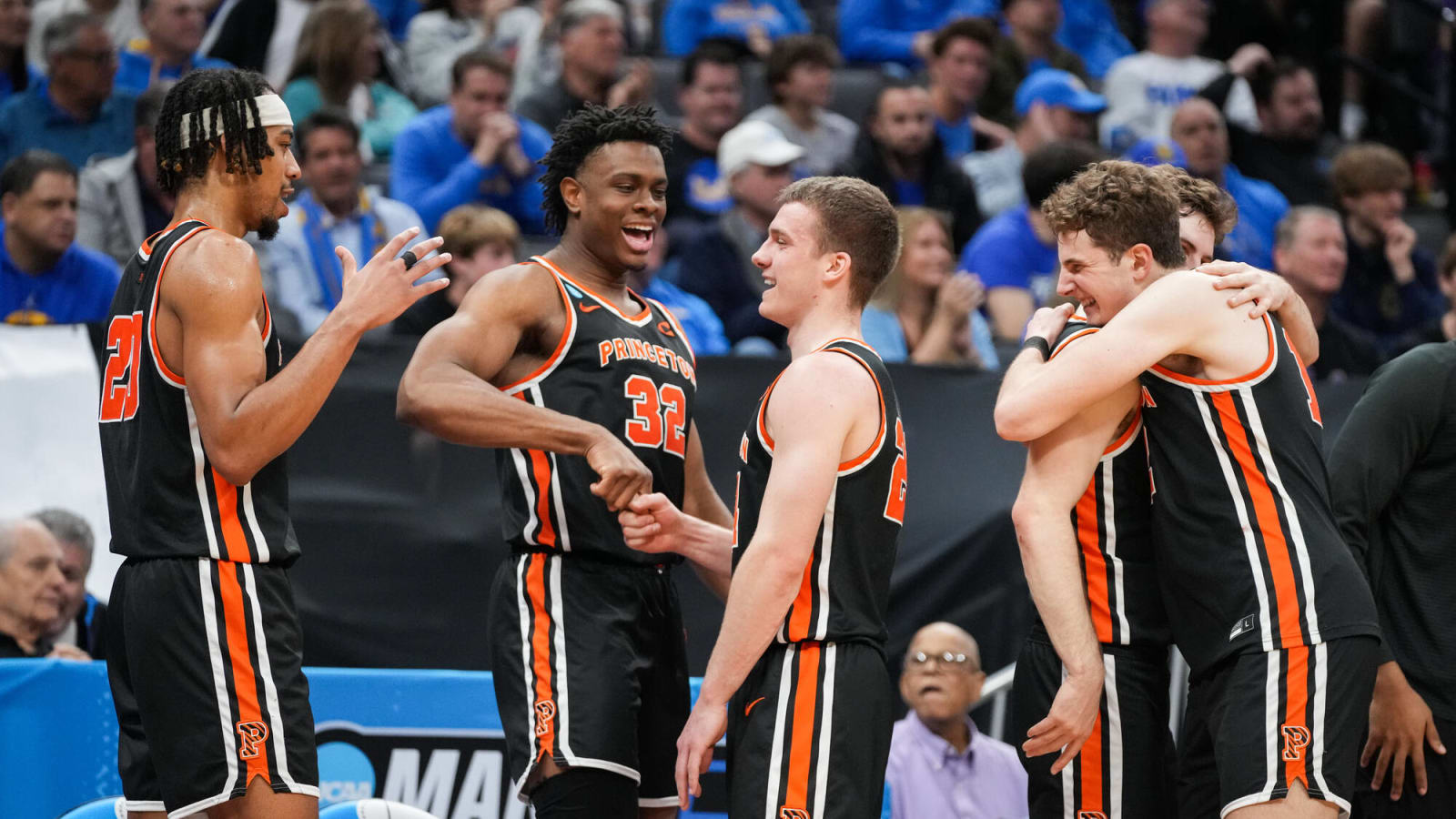 Best 2023 March Madness bets today Expert's predictions for Texas vs