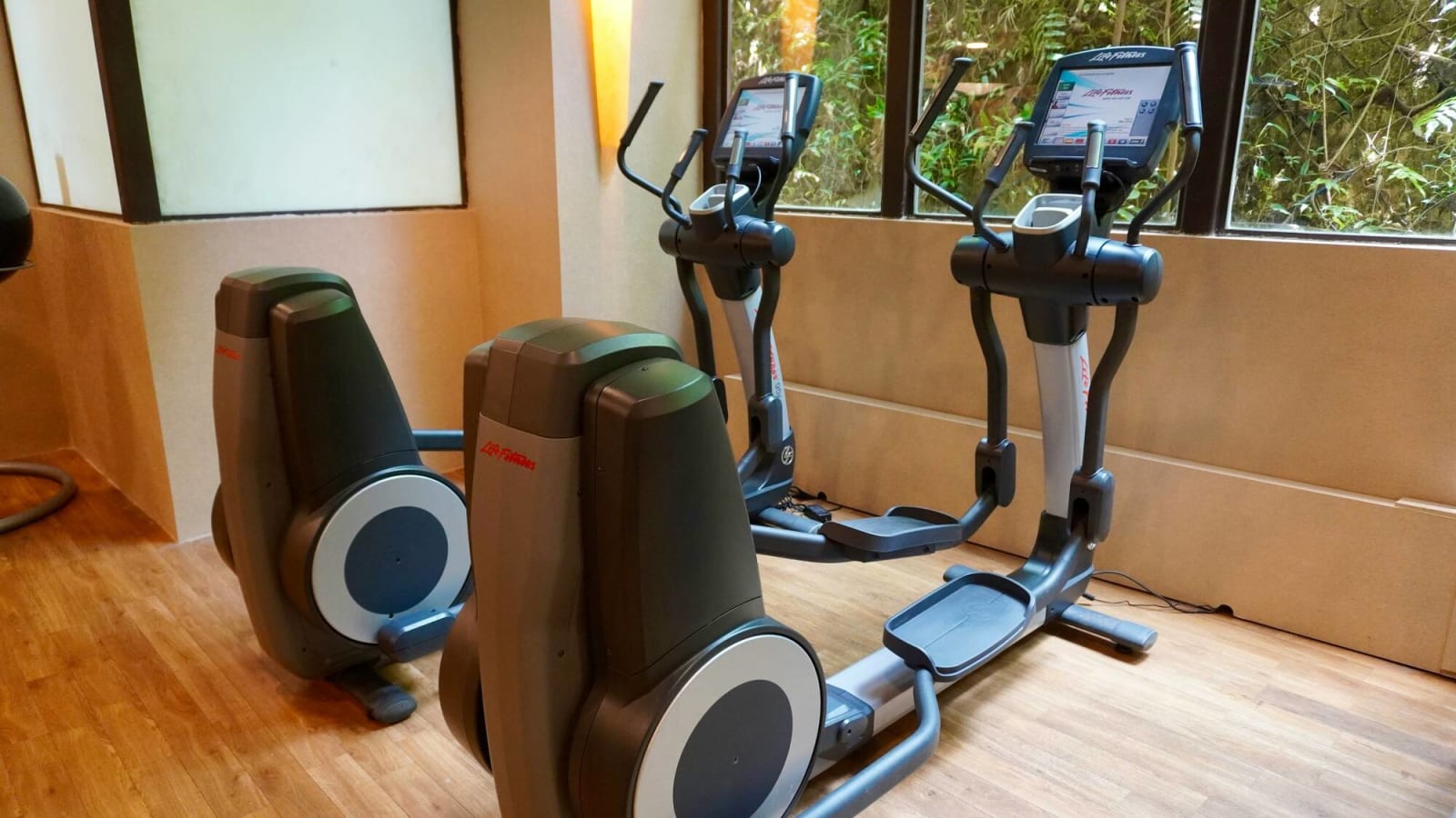 5 Best elliptical machines of 2024 Yardbarker