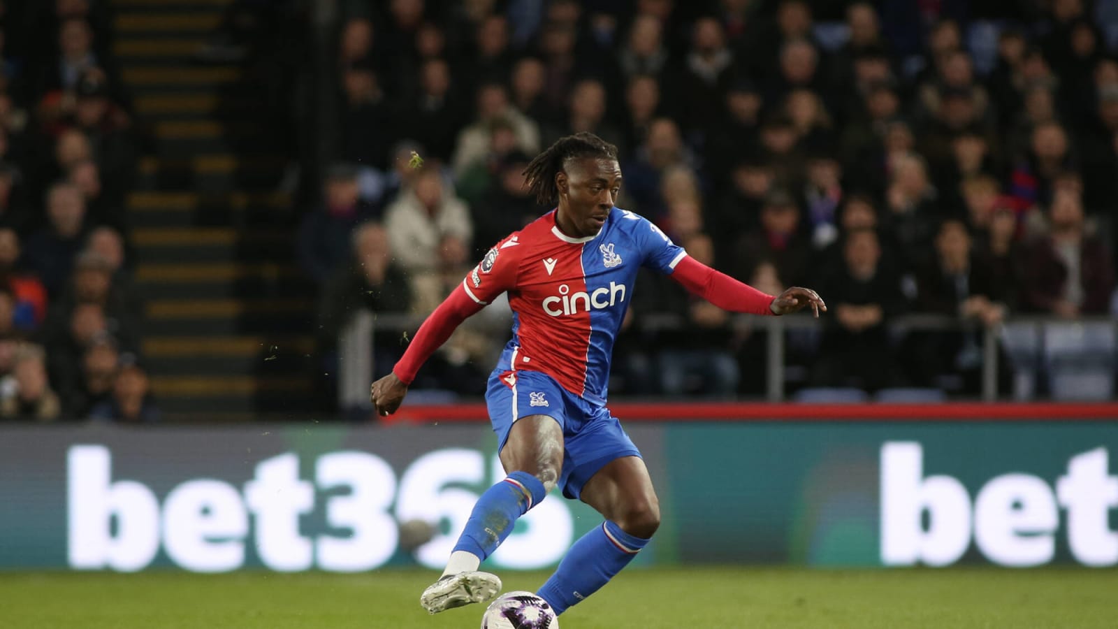 Would Manchester City pay a fee of over £60 million for a Crystal Palace star?