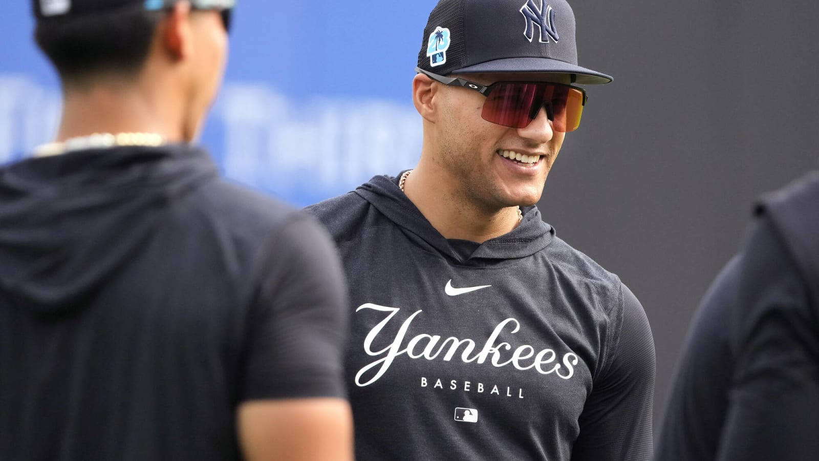 The Yankees must call up red-hot outfield prospect
