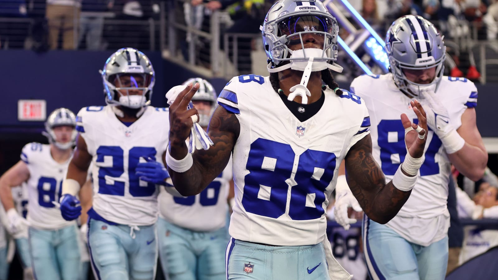 NFL futures: How CeeDee Lamb contract news is impacting Cowboys betting odds