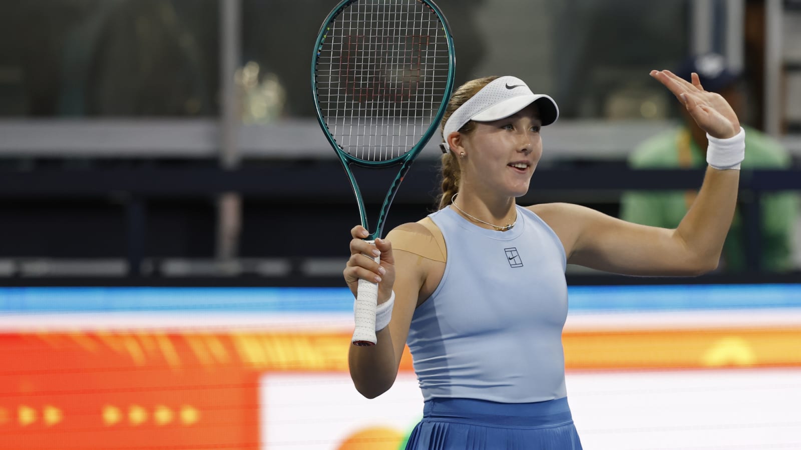 'She hit the wall': Former Serena Williams&#39; coach explains Mirra Andreeva’s Miami Open collapse