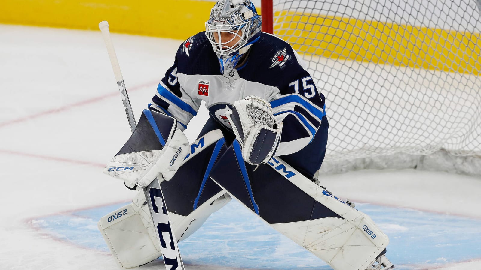 Jets: 3 Goaltending Options to Be Connor Hellebuyck’s Successor