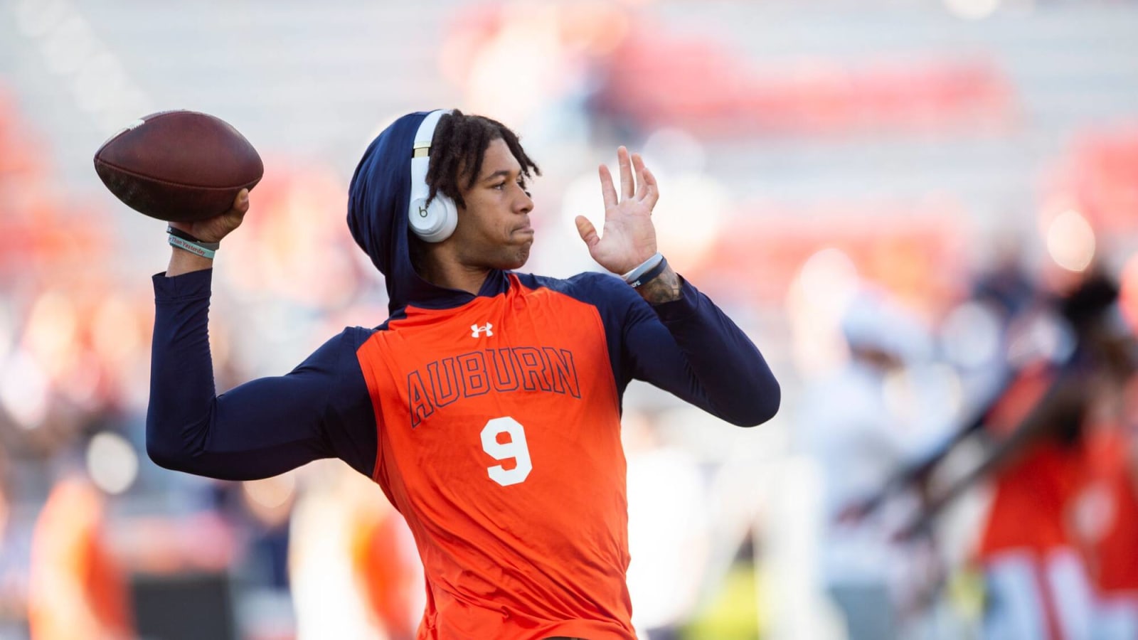 South Carolina Lands Intriguing Auburn Transfer Quarterback