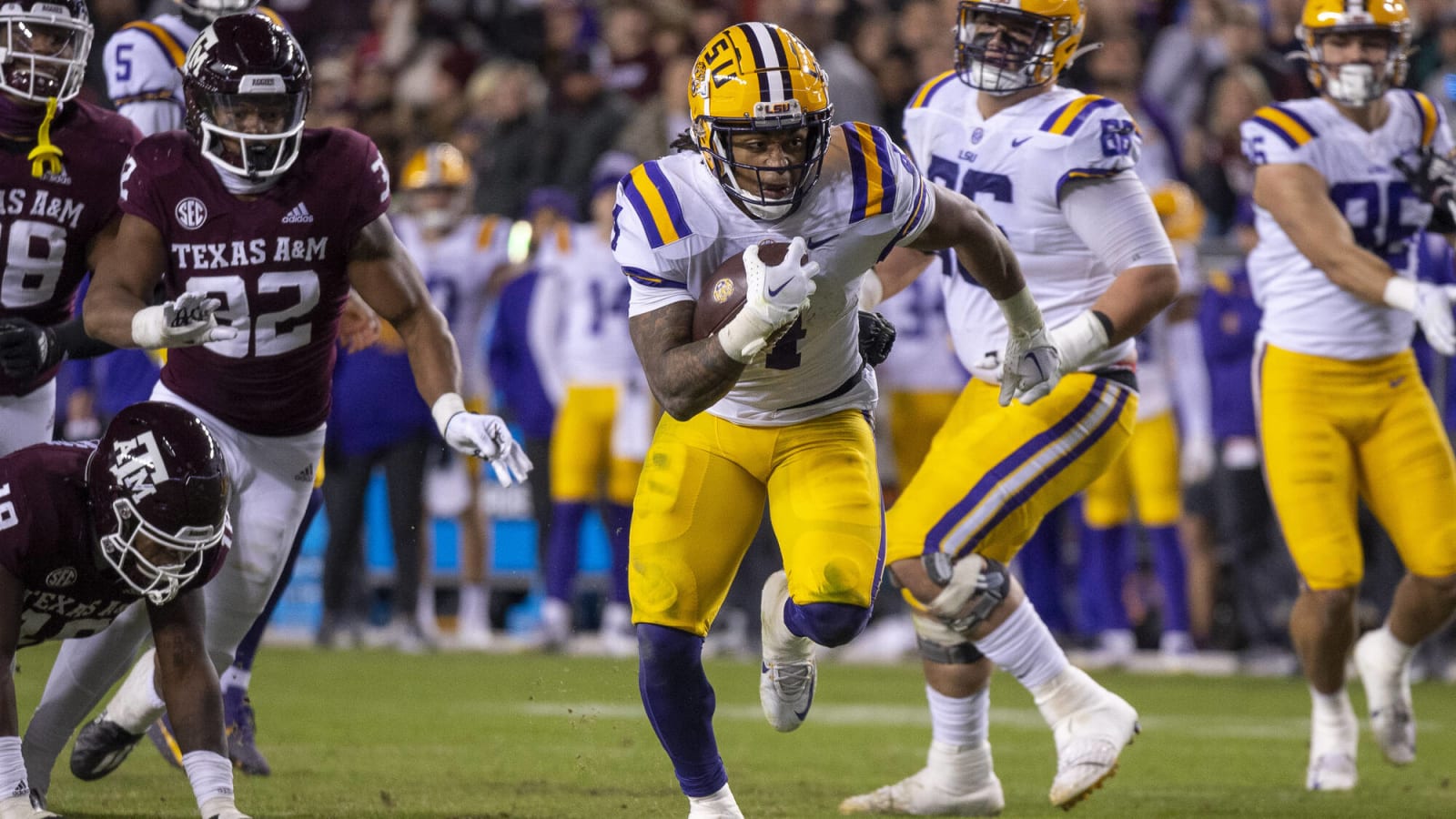 LSU Running Back Returning for 2023 Season