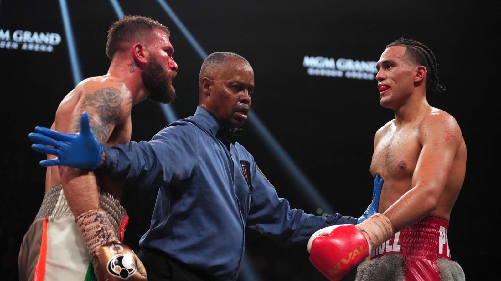 Boxing Referee Kenny Bayless Retires After Stellar 32-Year Career
