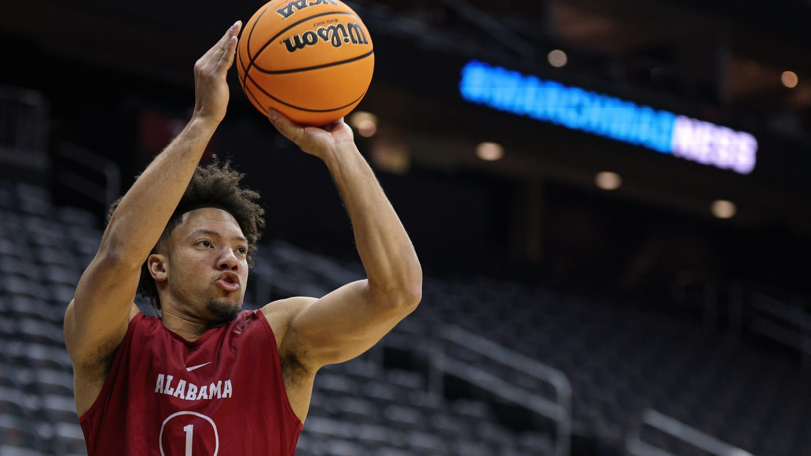 Alabama guard Mark Sears practices before BYU matchup in the 2025 Sweet Sixteen