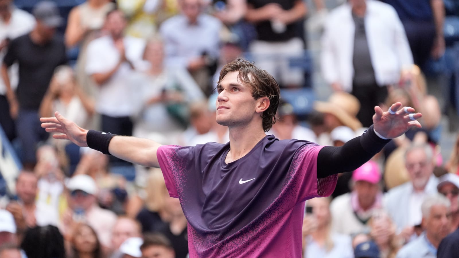 Jack Draper shows off Andre Agassi’s Nike shoes after reaching first US Open semifinal