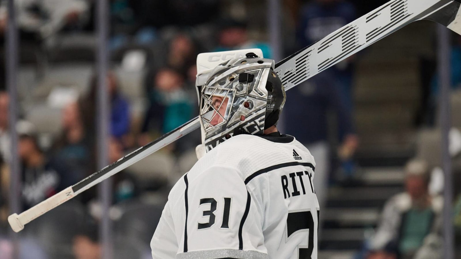 Kings sign Rittich to one-year, $1 million extension