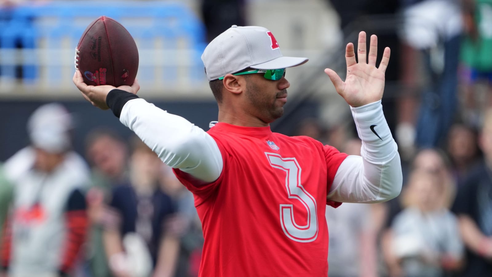 New Giants QB Russell Wilson should take playbook from a Hall of Famer
