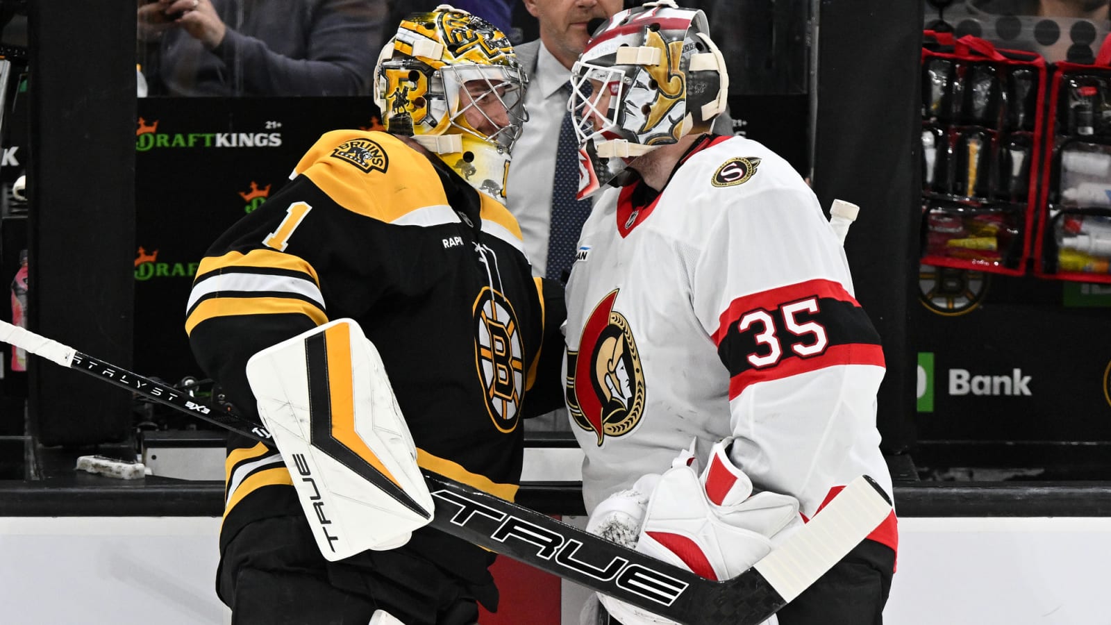 Inside struggles of Bruins' Jeremy Swayman, Senators' Linus Ullmark in nets