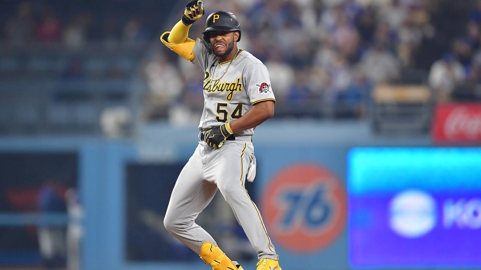 Palacios the Hero as Pirates Steal 9-7 Win From Dodgers