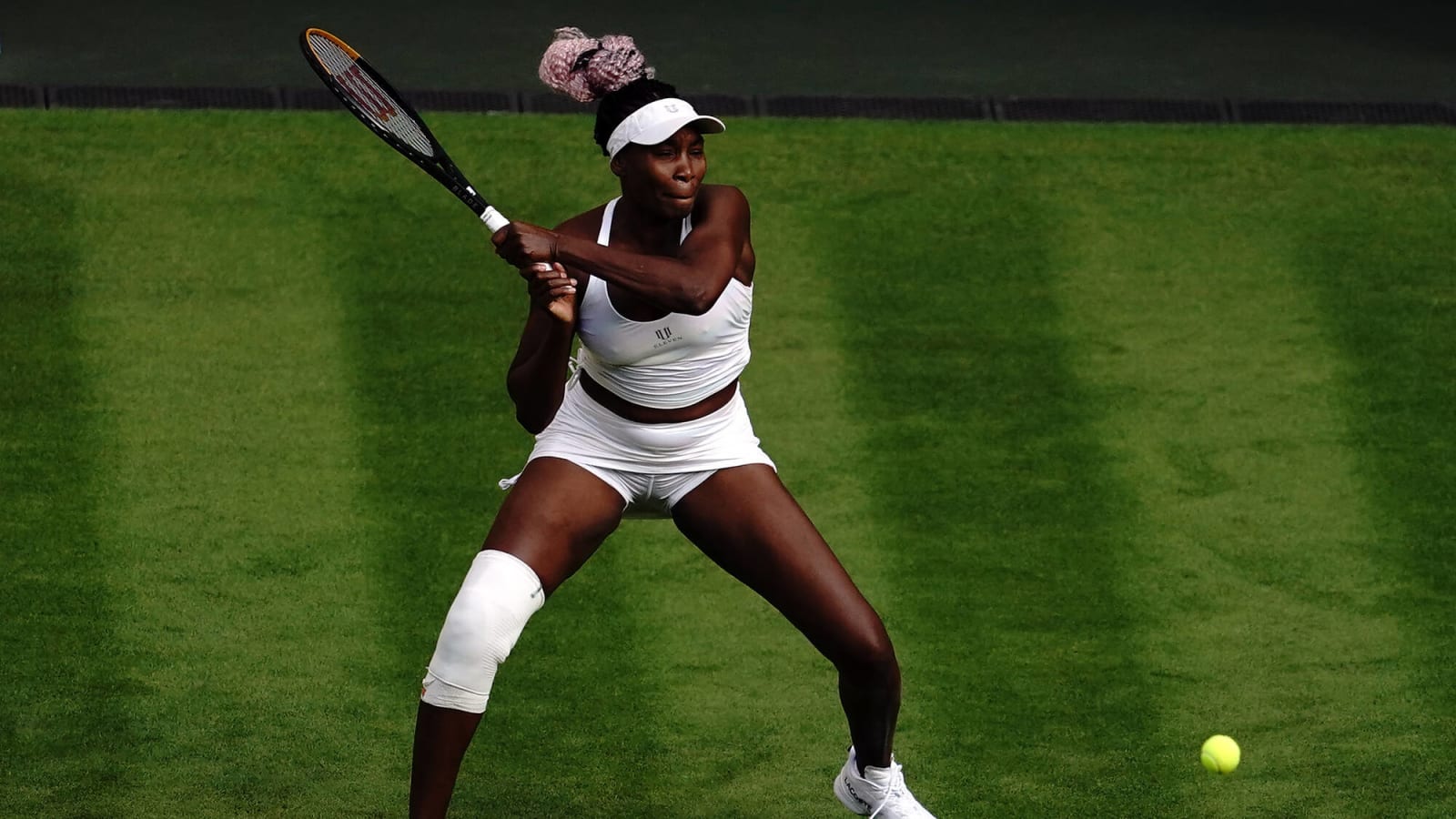 Venus Williams suffers first-round Wimbledon exit