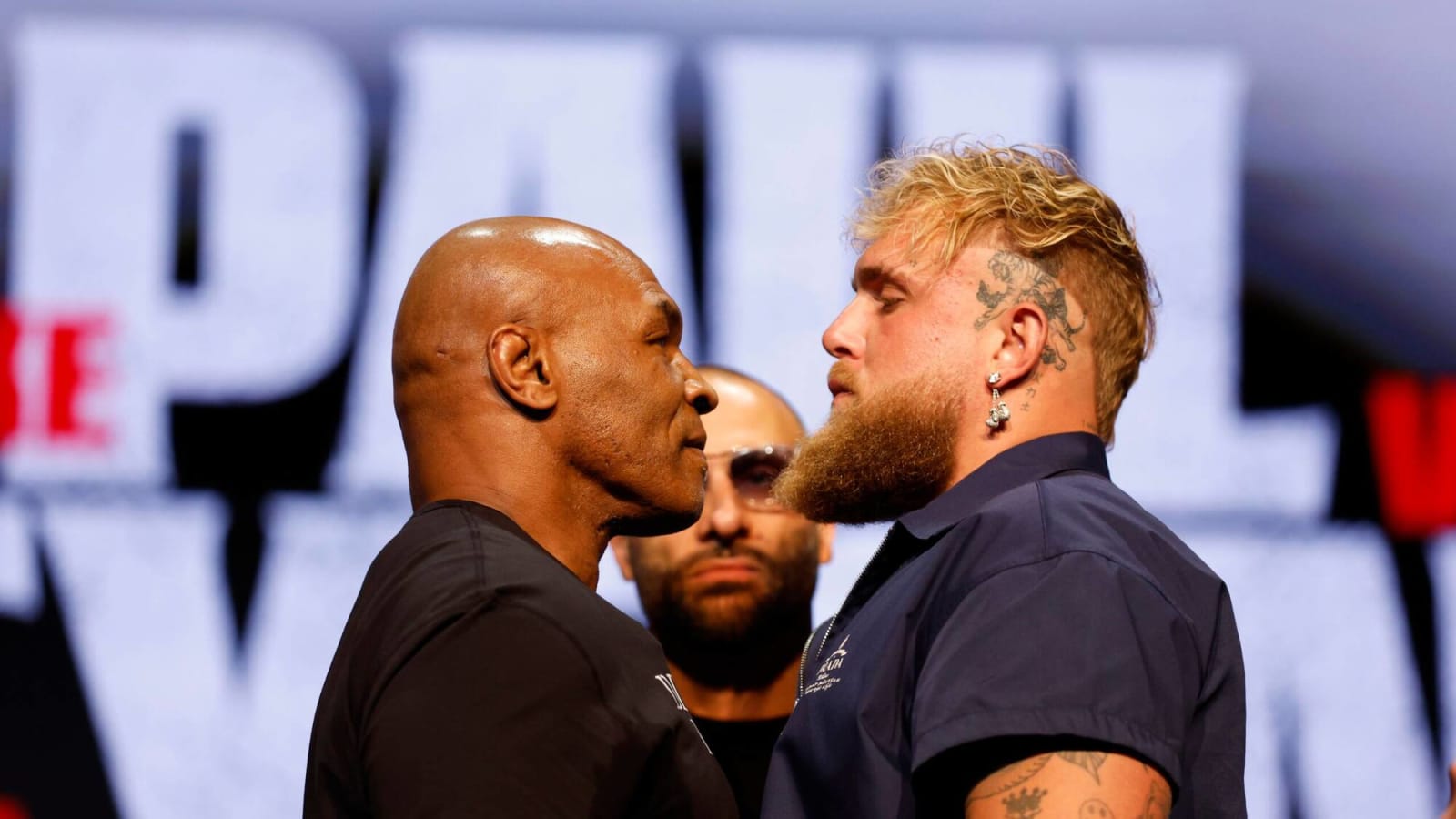 Mike Tyson Reveals Which Current Boxing Star He’d Be Scared To Fight