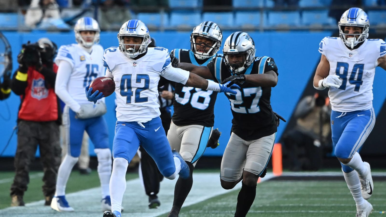 Detroit Lions Re-Sign Running Back Justin Jackson