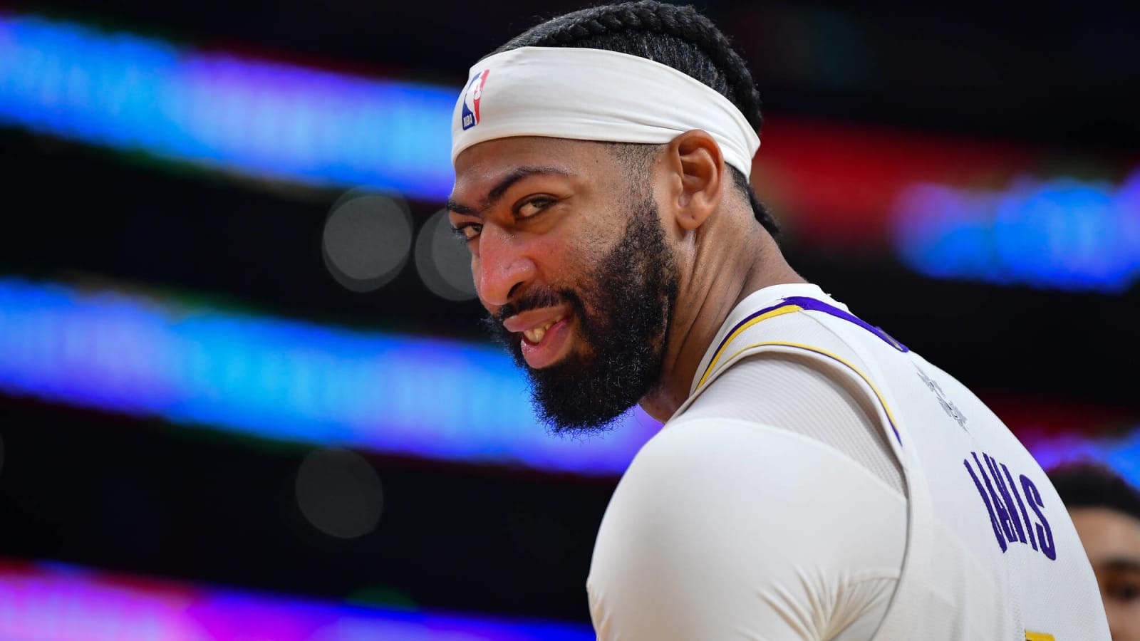  Anthony Davis Reflects On 40-Point Double-Double Vs Boston