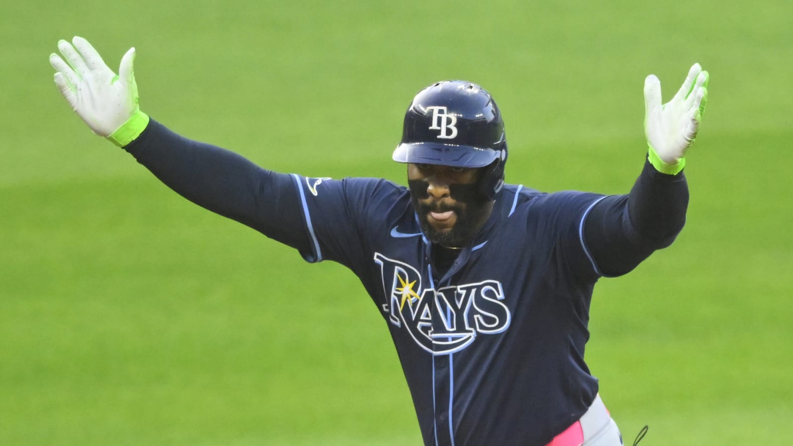 Chicago Cubs-Tampa Bay Rays trade idea brings AL East bat to fill needed roster holes