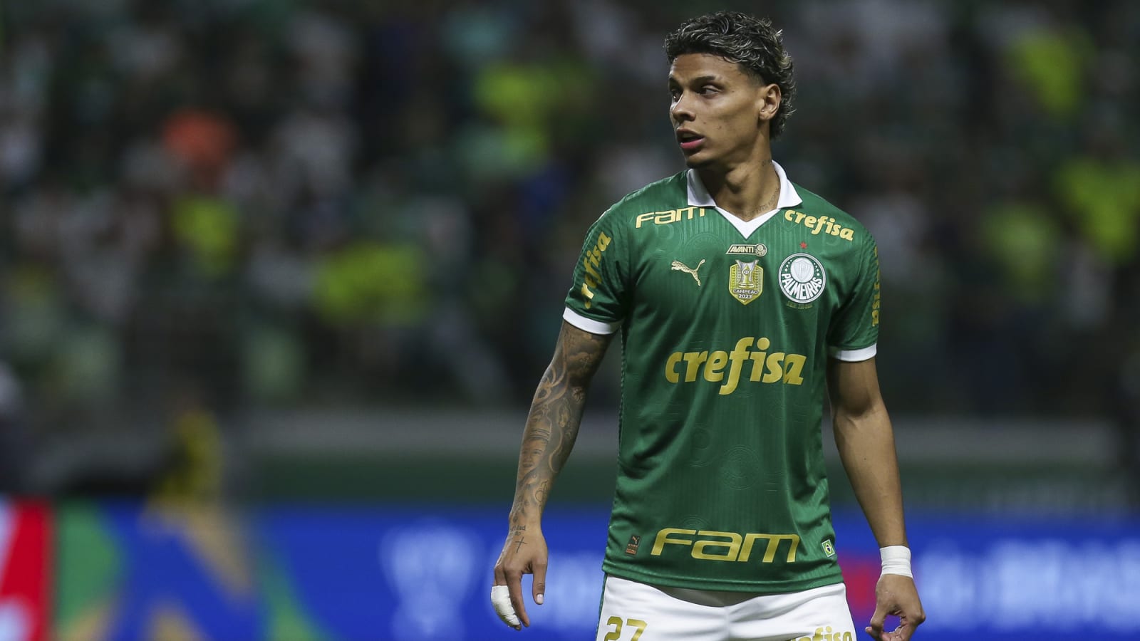 Sources: Tottenham now 'keeping a close watch' on €100m-rated Man United target