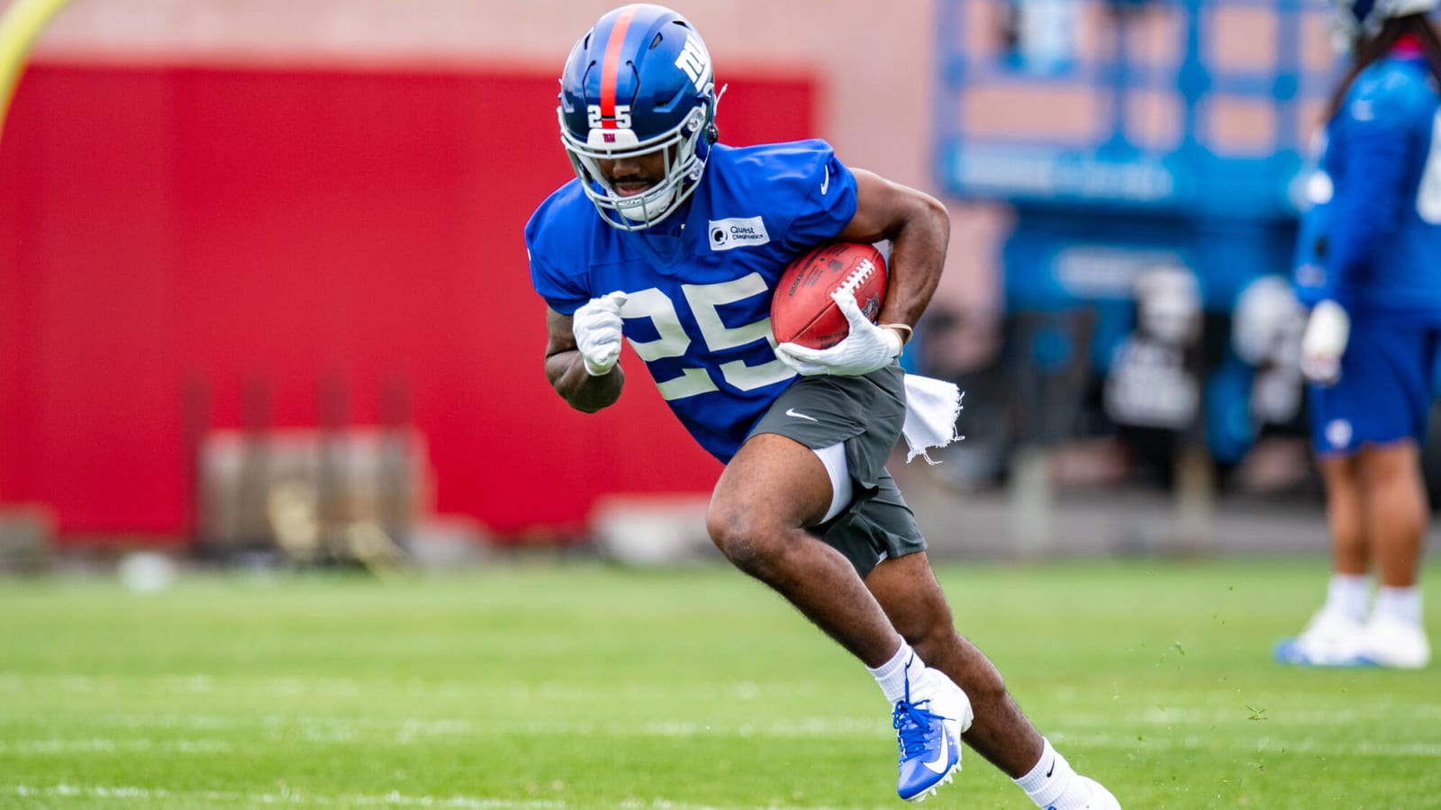 Could the Giants cut former late-round cornerback?