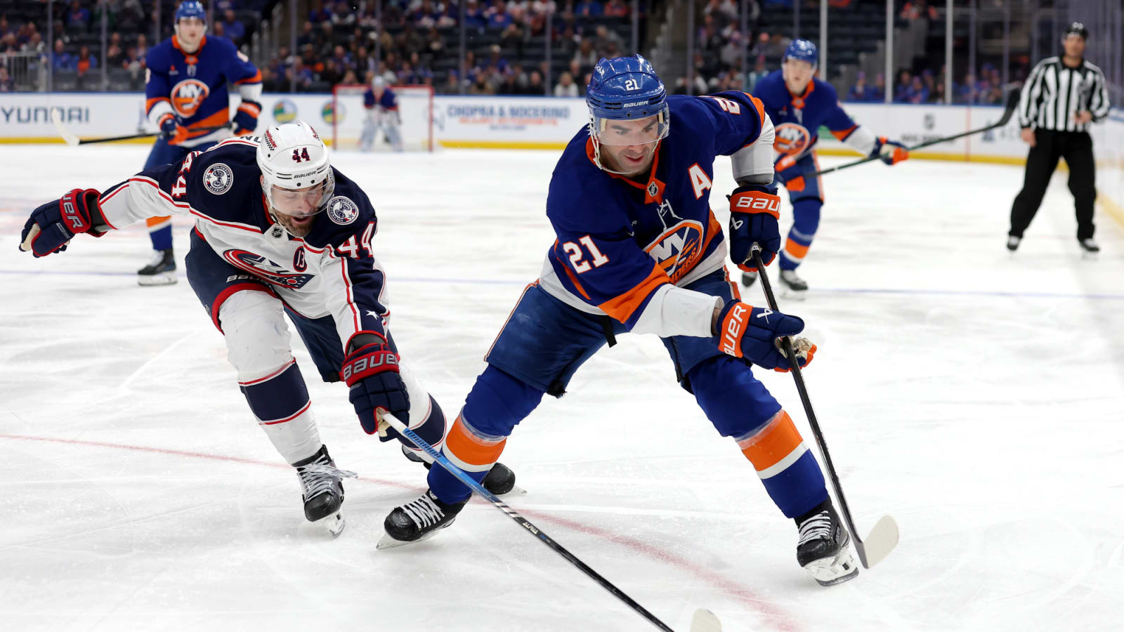 Massive Controversy Emerges After No-Goal Call on the Ice for the New York Islanders
