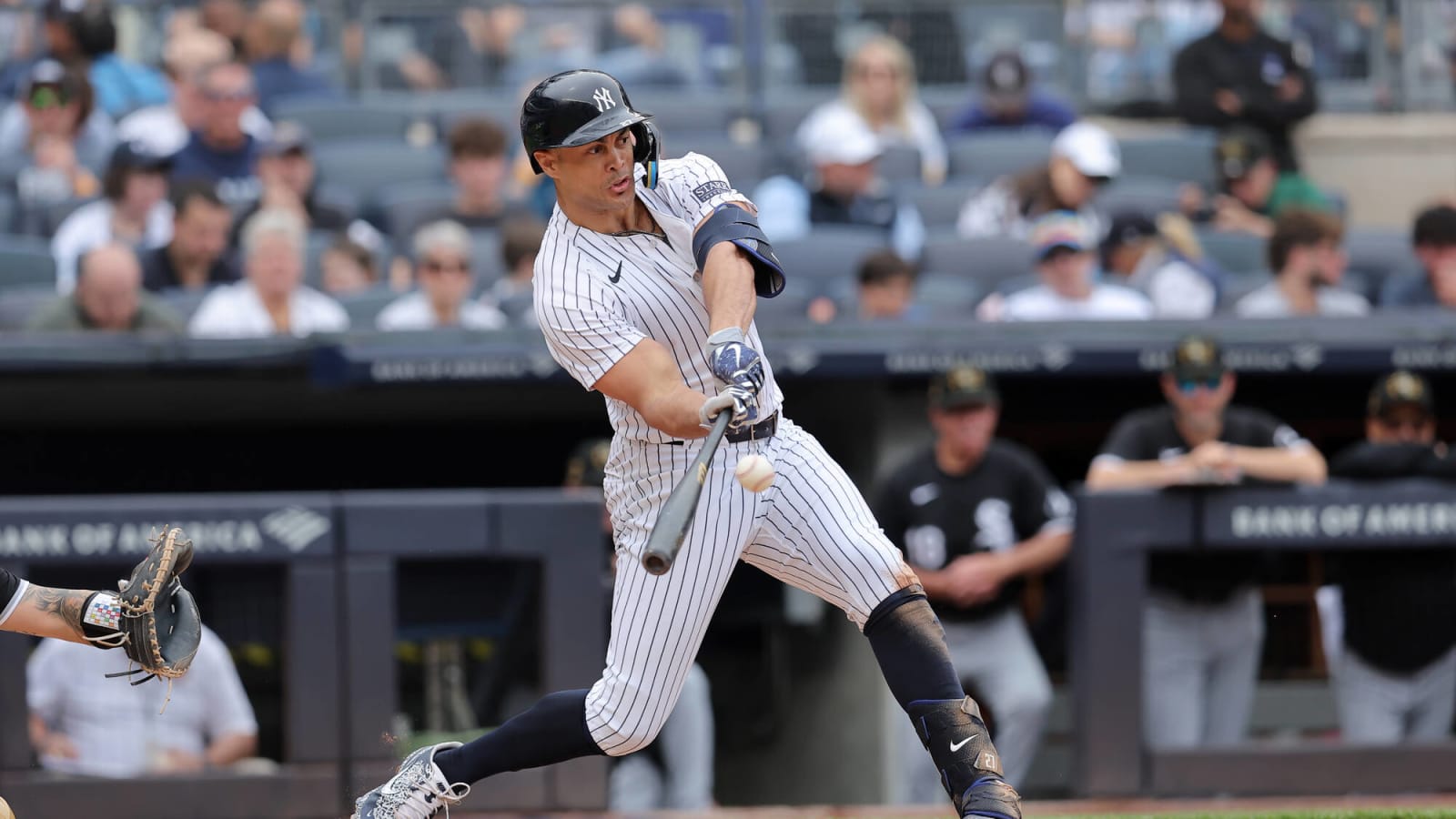 Yankees have taken a very odd approach to their batting order, and it’s working