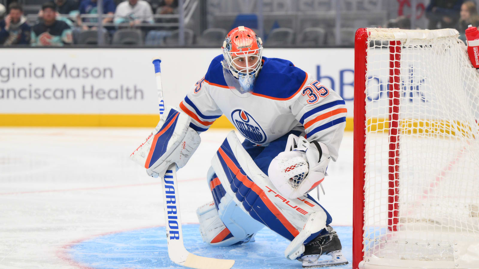 Unexpected Oilers goalie prospect emerging as promising player