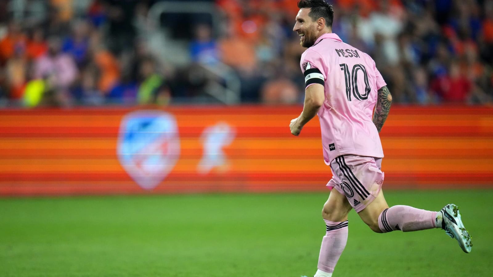 Lionel Messi tells former Man United player to join him at Inter Miami
