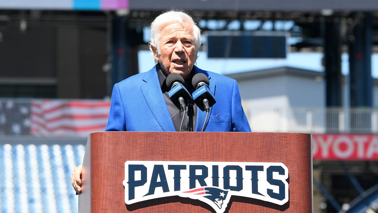 New England Patriots reportedly begin search for de facto general manager