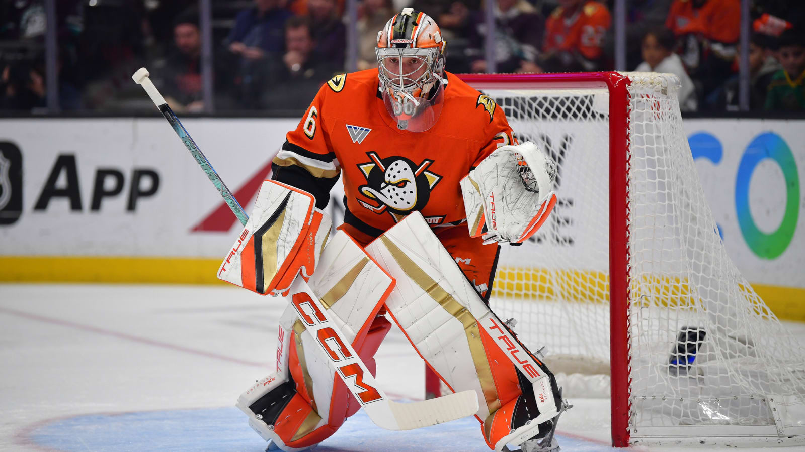 Insider updates Oilers' pursuit of John Gibson, reveals price tag