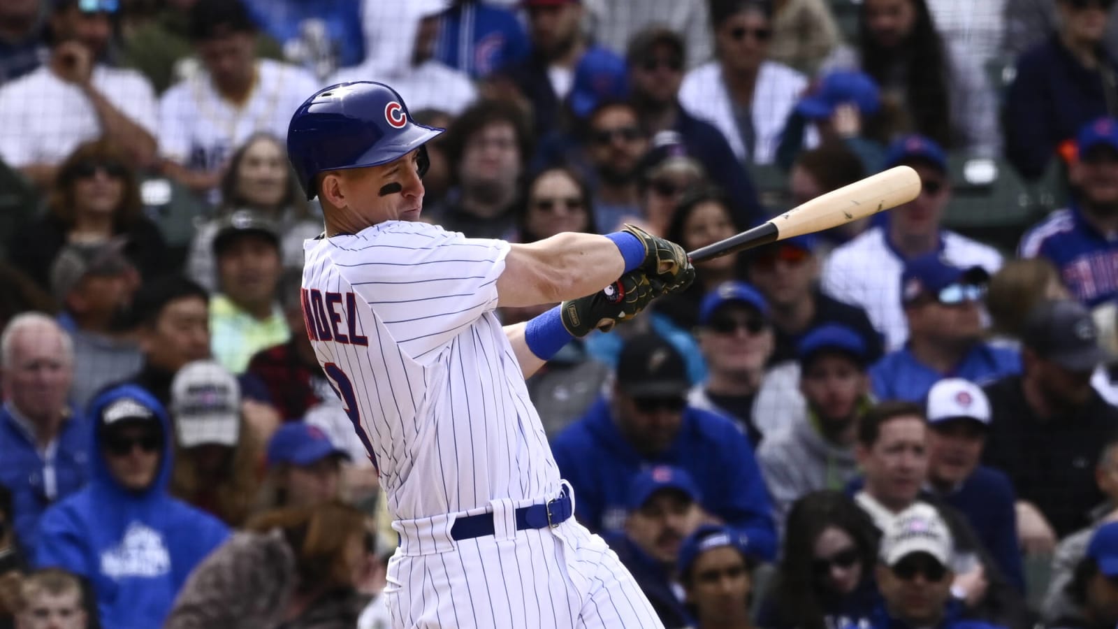 Cubs place INF Frank Schwindel (back) on 10-day IL